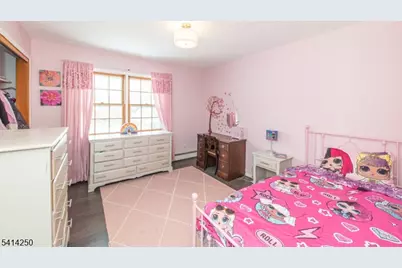 19 McNeile Dr, Parsippany, NJ 07054 - Photo 17