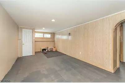 19 McNeile Dr, Parsippany, NJ 07054 - Photo 19