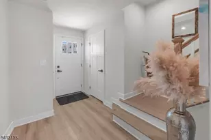 5 Saw Mill Cir, Hackettstown, NJ 07840 - Photo 5