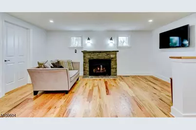 23 Amwell Rd, Millstone Borough, NJ 08844 - Photo 9