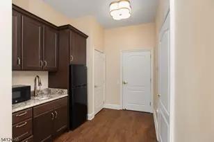 41 Springfield Ave, Summit, NJ 07901 - Photo 15