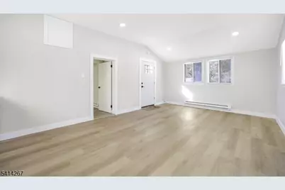 1193 Union Valley Rd, West Milford, NJ 07480 - Photo 11