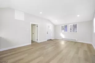 1193 Union Valley Rd, West Milford, NJ 07480 - Photo 11