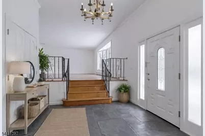 131 Ridge Rd, Watchung, NJ 07069 - Photo 3