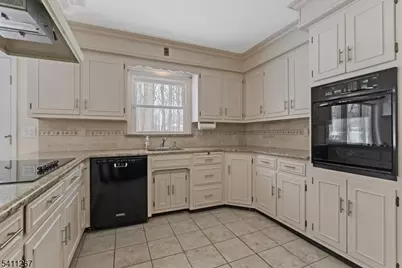 131 Ridge Rd, Watchung, NJ 07069 - Photo 15