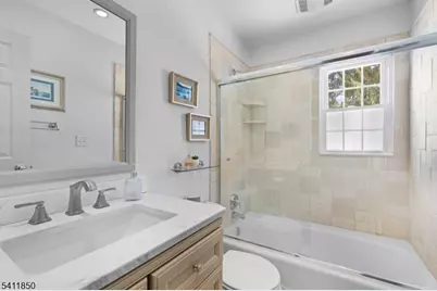 8 Kice Rd, Florham Park, NJ 07932 - Photo 27