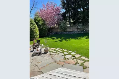 8 Kice Rd, Florham Park, NJ 07932 - Photo 31