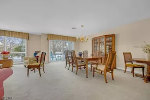 114 Hagerman Ct, Bridgewater Twp., NJ 08807 - Photo 7