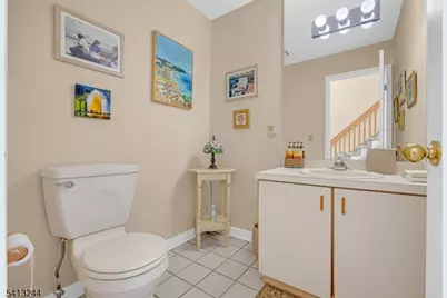 114 Hagerman Ct, Bridgewater Twp., NJ 08807 - Photo 13