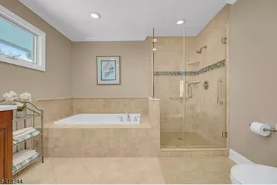 114 Hagerman Ct, Bridgewater Twp., NJ 08807 - Photo 17