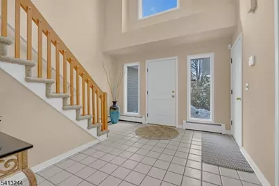 114 Hagerman Ct, Bridgewater Twp., NJ 08807 - Photo 3