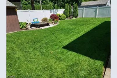 911 Colfax Ave, Pompton Lakes, NJ 07442 - Photo 25