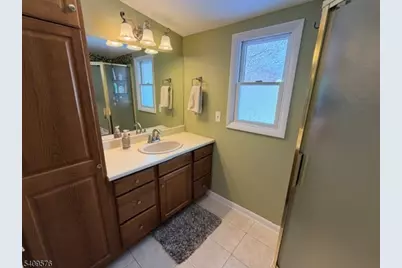 911 Colfax Ave, Pompton Lakes, NJ 07442 - Photo 13