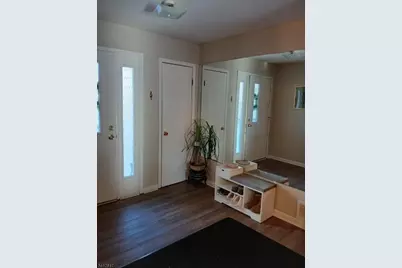 391 Mohegan Ci, Andover Township, NJ 07848 - Photo 3