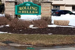 391 Mohegan Ci, Andover Township, NJ 07848 - Photo 1