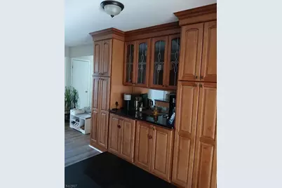 391 Mohegan Ci, Andover Township, NJ 07848 - Photo 5