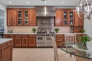 16 Lenape Trail, Montclair, NJ 07043 - Photo 9