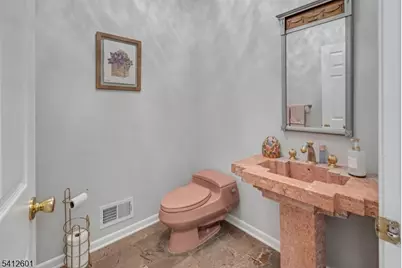 16 Lenape Trail, Montclair, NJ 07043 - Photo 13