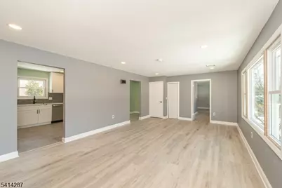 10 Cardinal Ln, Lincoln Park, NJ 07035 - Photo 5