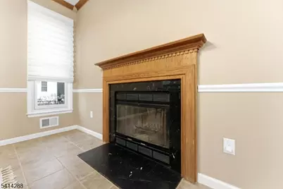 237 Stonehenge Dr, Lopatcong Township, NJ 08865 - Photo 19