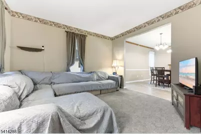 237 Stonehenge Dr, Lopatcong Township, NJ 08865 - Photo 9