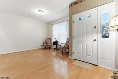 237 Stonehenge Dr, Lopatcong Township, NJ 08865 - Photo 7