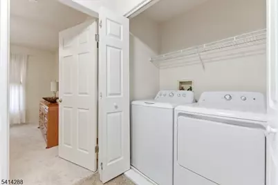 237 Stonehenge Dr, Lopatcong Township, NJ 08865 - Photo 21