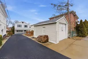 2455 3rd St, Fort Lee, NJ 07024 - Photo 49