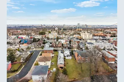 2455 3rd St, Fort Lee, NJ 07024 - Photo 45