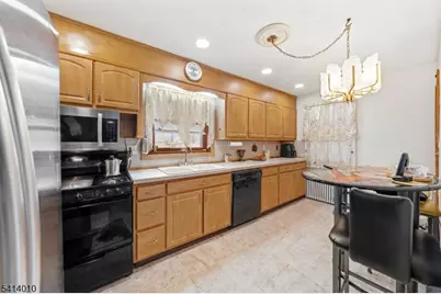 505 Saint Marks St #2, Linden, NJ 07036 - Photo 13