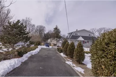 287 Atlantic Dr, Parsippany, NJ 07054 - Photo 3