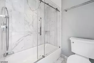 32 Forest St, Montclair, NJ 07042 - Photo 9