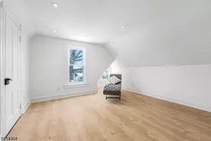 32 Forest St, Montclair, NJ 07042 - Photo 17