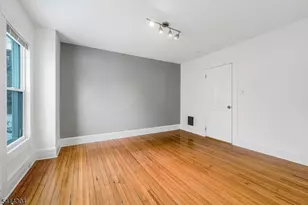 32 Forest St, Montclair, NJ 07042 - Photo 7