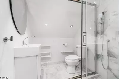 32 Forest St #2, Montclair, NJ 07042 - Photo 15