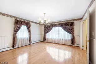 403 Roberts Ln, Scotch Plains Township, NJ 07076 - Photo 5