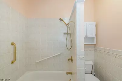 17 Valley View Rd, Vernon, NJ 07462 - Photo 11