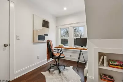 97 Montclair Ave, Montclair, NJ 07042 - Photo 31