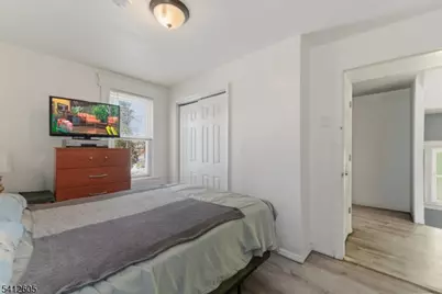 71 Franklin Ter, Irvington, NJ 07111 - Photo 19