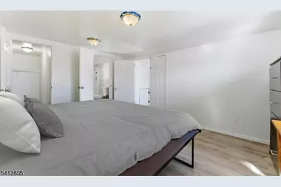 71 Franklin Ter, Irvington, NJ 07111 - Photo 23