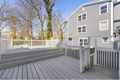 71 Franklin Ter, Irvington, NJ 07111 - Photo 37