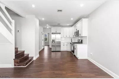 322 Rutherford Blvd, Clifton, NJ 07014 - Photo 1