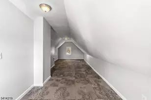 322 Rutherford Blvd, Clifton, NJ 07014 - Photo 9