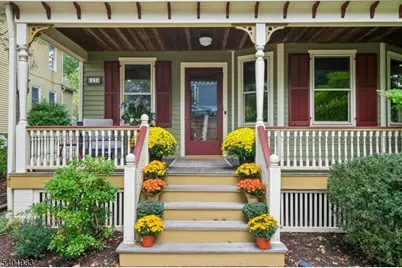 11 Valley Pl, Montclair, NJ 07043 - Photo 3