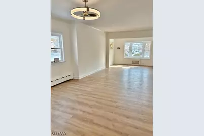 458 Totowa Rd #3, Totowa, NJ 07512 - Photo 5