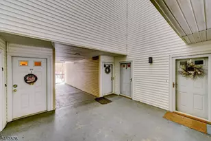 58 Pasture Ct, Roxbury Township, NJ 07852 - Photo 3