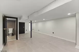 79 Third St, Somerville, NJ 08876 - Photo 17