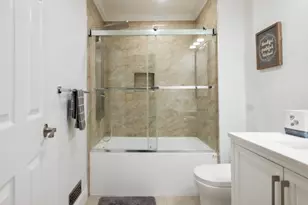 512 Azalea Dr Ondo, Branchburg Township, NJ 08876 - Photo 9