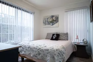 512 Azalea Dr Ondo, Branchburg Township, NJ 08876 - Photo 7