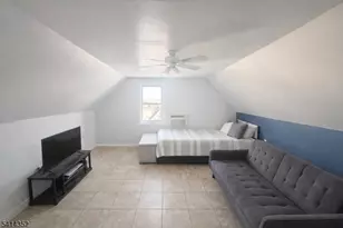 832 Parker St, Newark, NJ 07104 - Photo 13